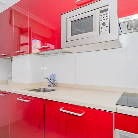 Ybh Lopez De Neira 42, 3 * Vigo